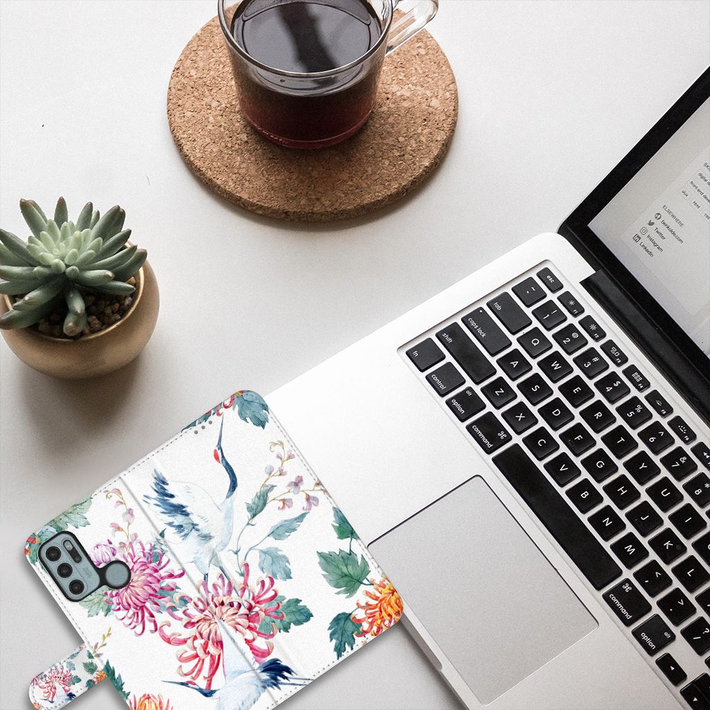 Motorola Moto G60s Telefoonhoesje met Pasjes Bird Flowers