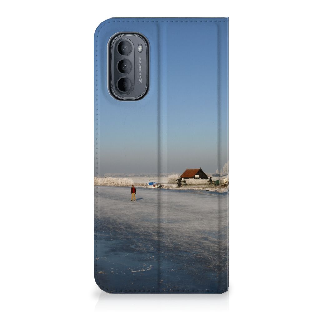 Motorola Moto G31 | G41 Book Cover Schaatsers - B2C Telecom