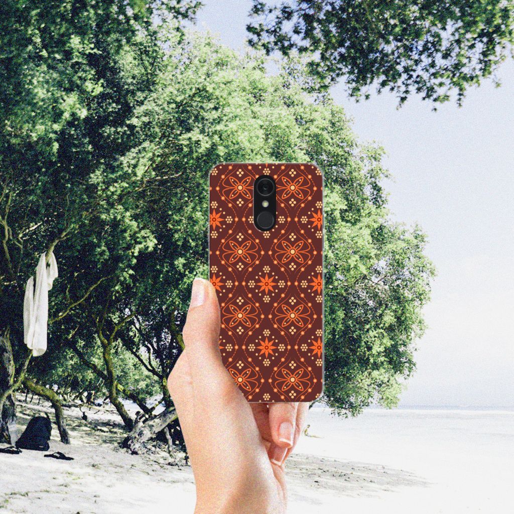 LG Q7 TPU bumper Batik Brown