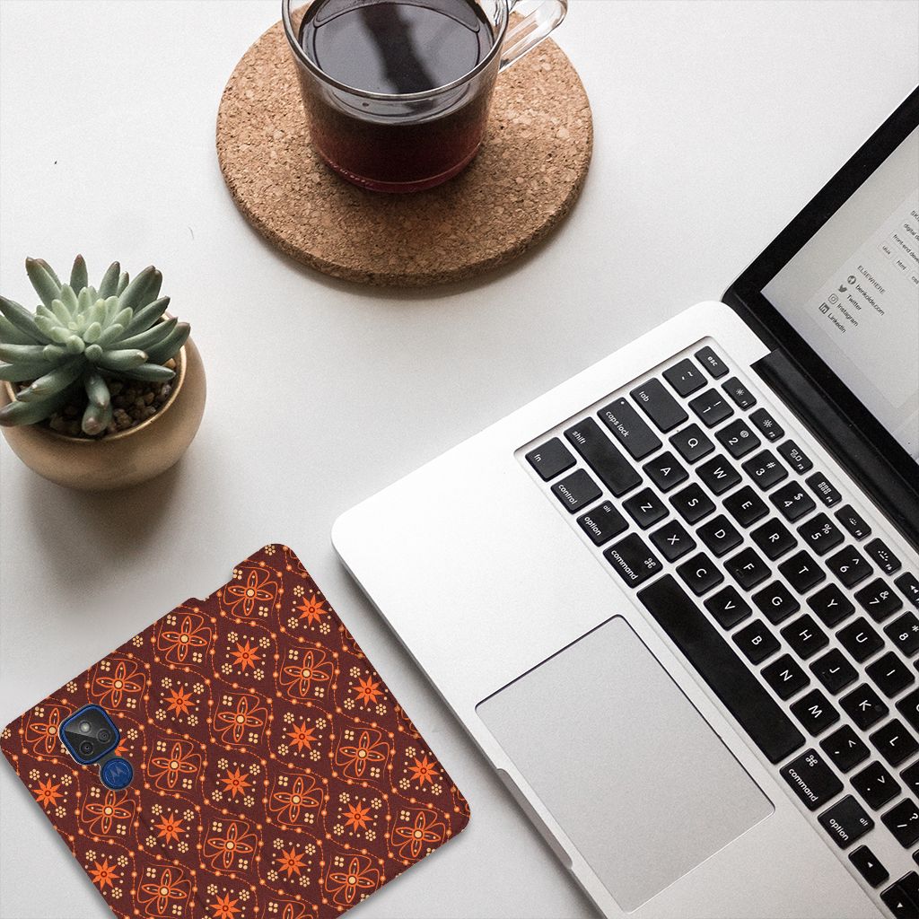 Motorola Moto G9 Play Hoesje met Magneet Batik Brown - B2C Telecom