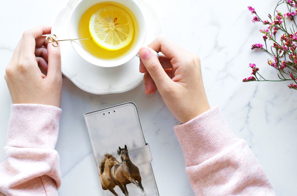 Alcatel 1S 2020 Telefoonhoesje met Pasjes Paarden