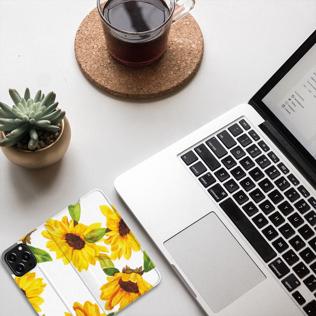 Smart Cover voor iPhone 13 Pro Max Zonnebloemen - B2C Telecom