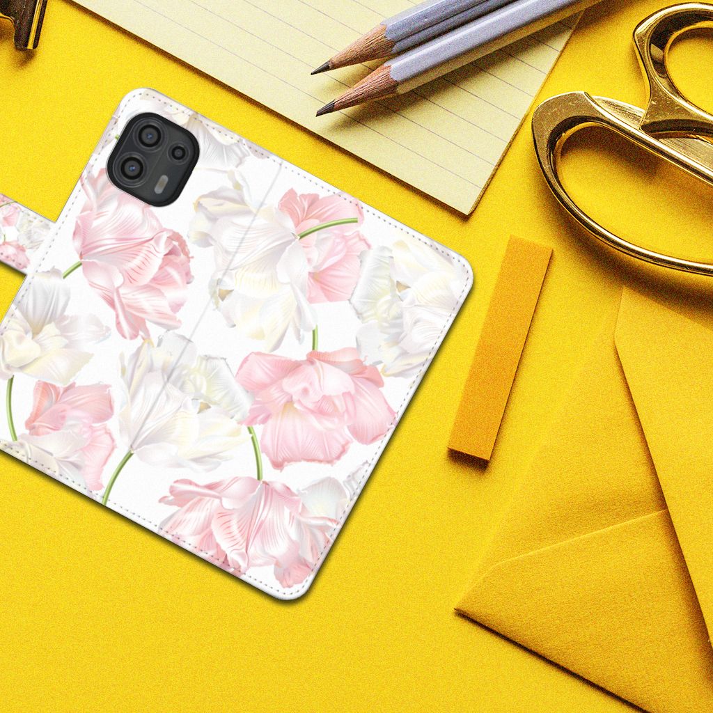Motorola Edge 20 Lite Hoesje Lovely Flowers