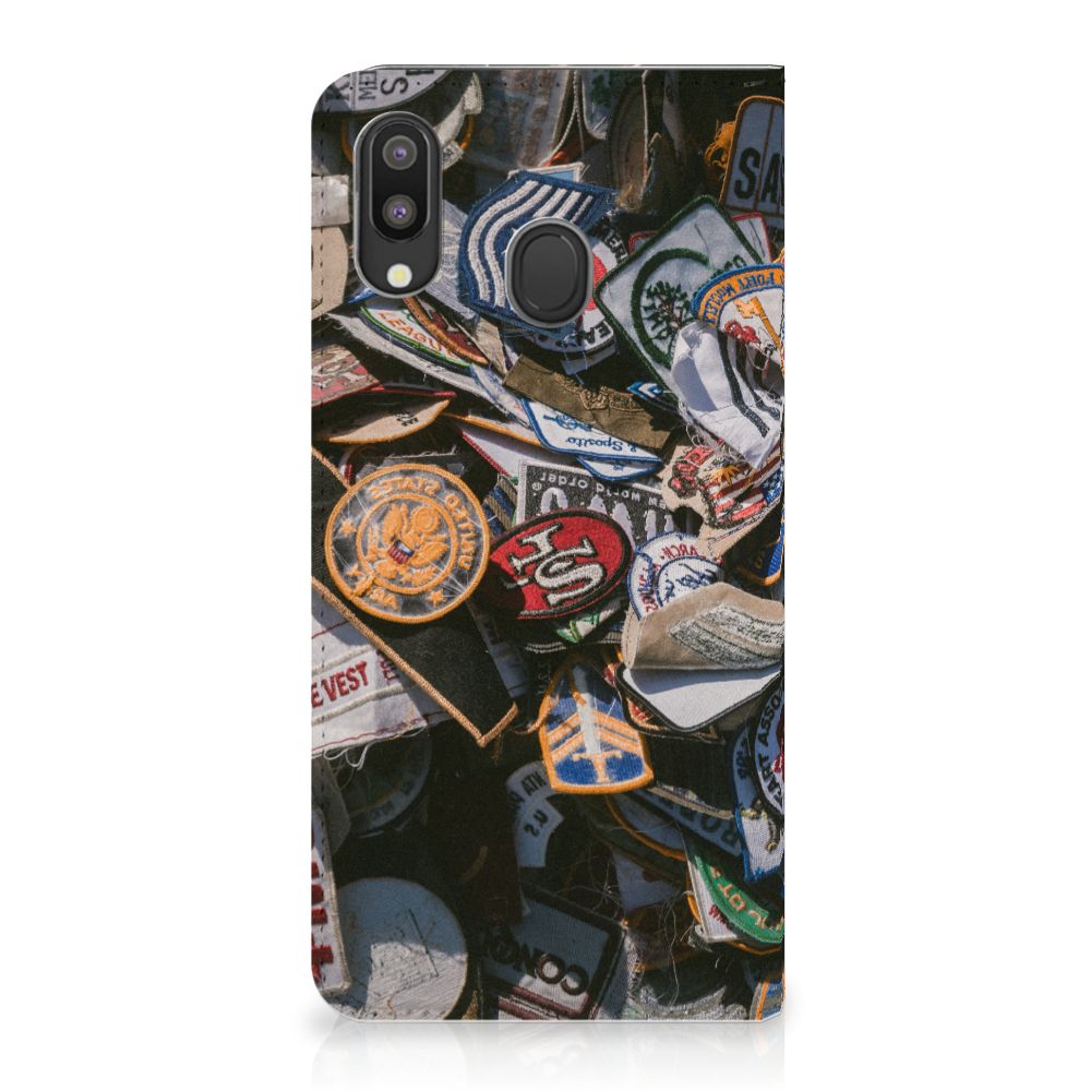 Samsung Galaxy M20 Stand Case Badges