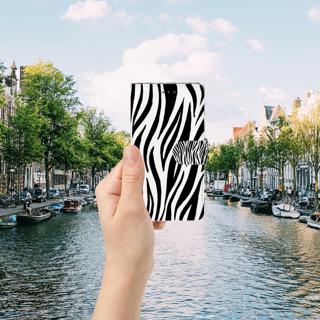 Samsung Galaxy J7 2016 Telefoonhoesje met Pasjes Zebra