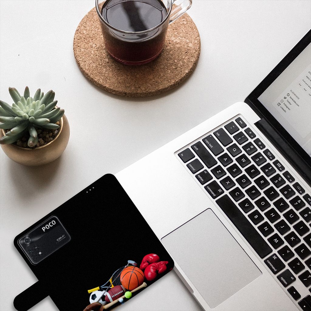 Xiaomi Poco X4 Pro 5G Wallet Case met Pasjes Sports design with sports equipment on a desk.