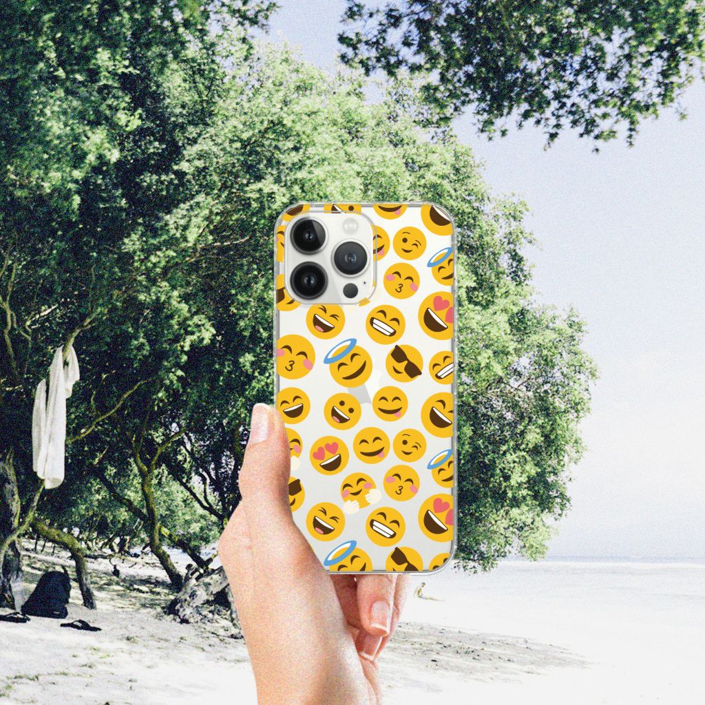 iPhone 13 Pro Max TPU bumper Emoji met kleurrijke emoticons op een strand achtergrond 🌊.