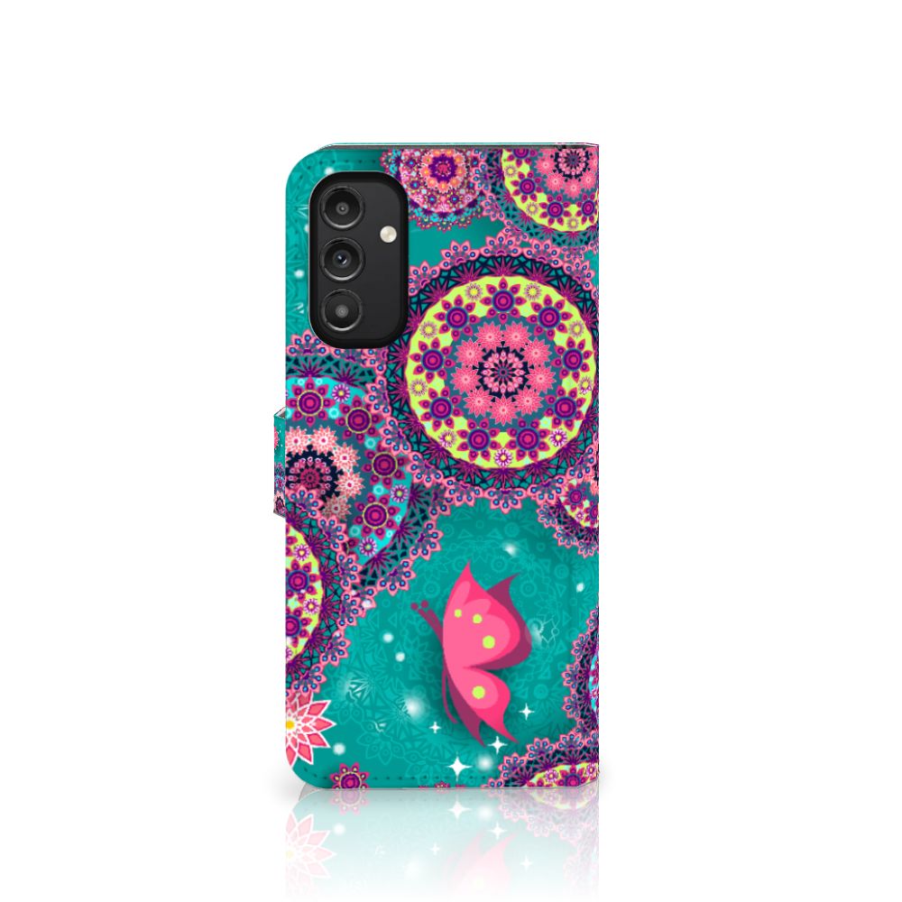 Samsung Galaxy A14 5G Hoesje Cirkels en Vlinders met kleurig mandala ontwerp en vlinders.