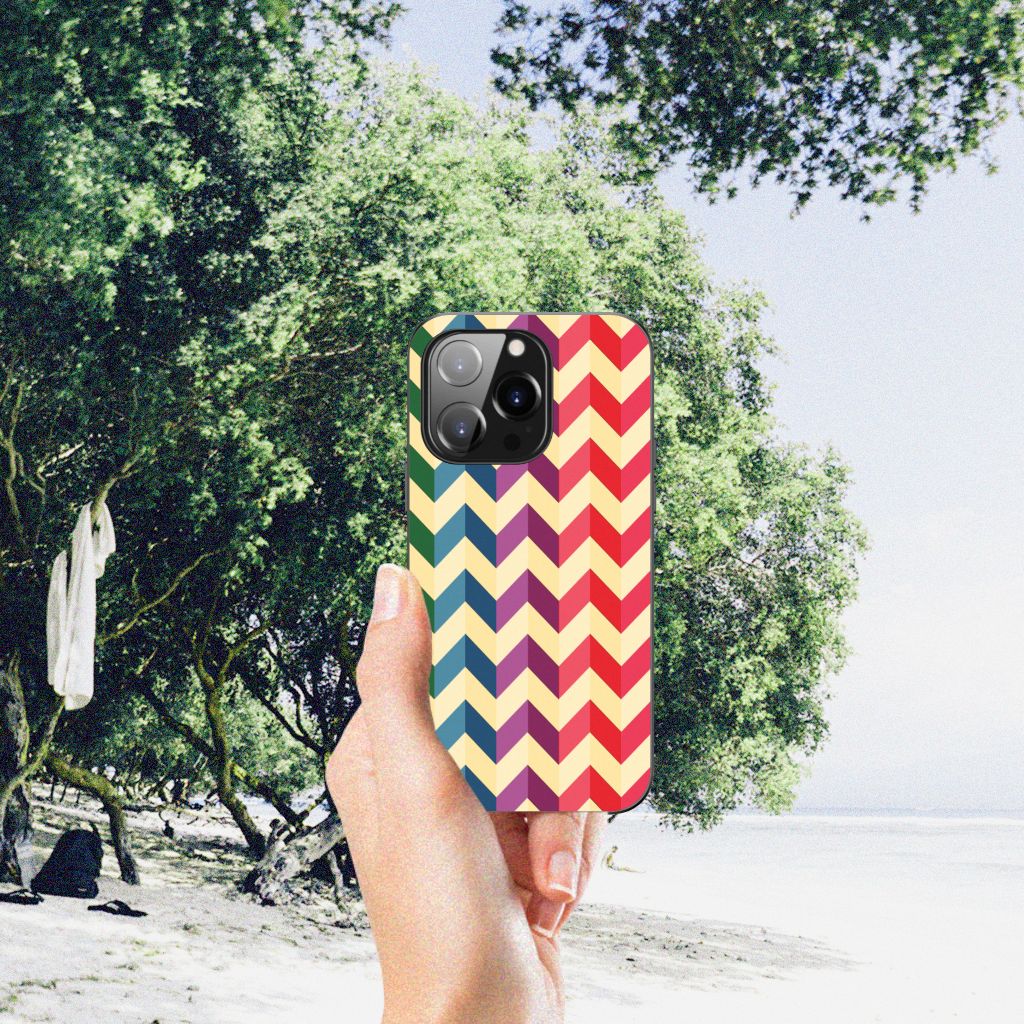 iPhone 14 Pro Back Case Zigzag Multi Color B2C Telecom