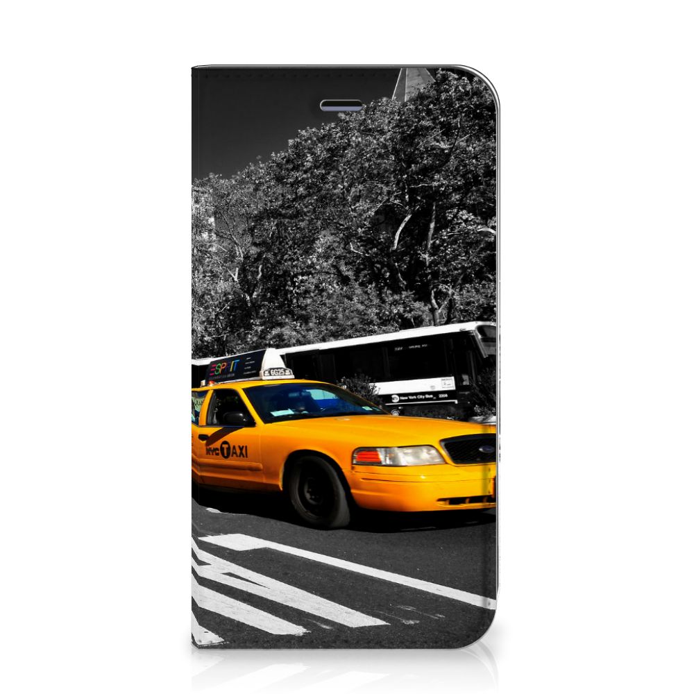 Apple iPhone 11 Book Cover New York Taxi