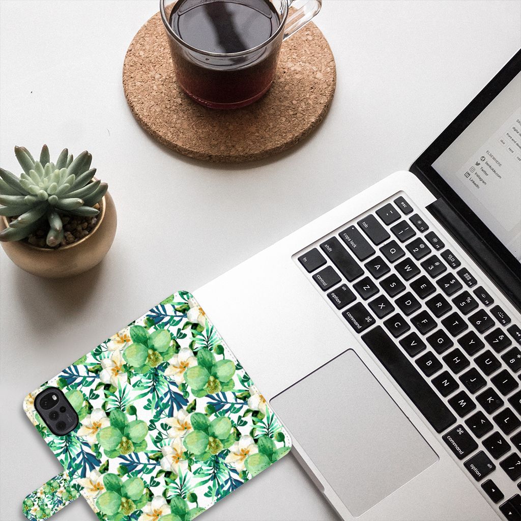 Motorola Moto G22 Hoesje Orchidee Groen