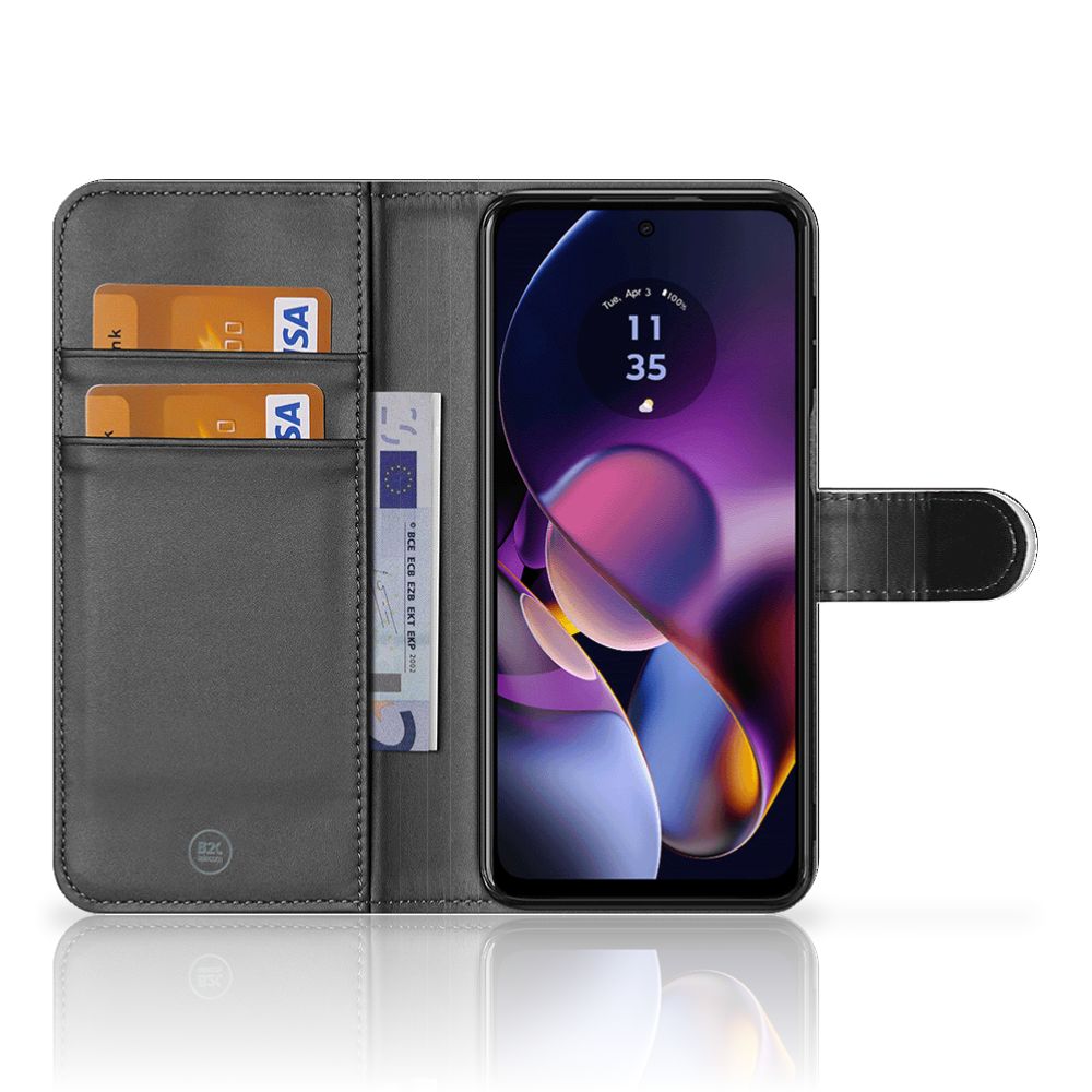 Motorola Moto G54 Telefoon Hoesje Geruit Rood met ruimte voor pasjes en cash, minimalistisch design.