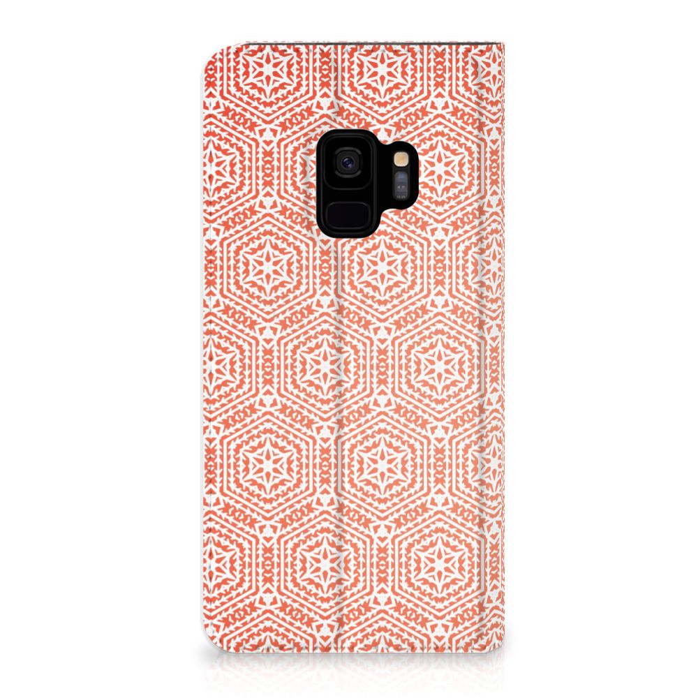 Samsung Galaxy S9 Hoesje met Magneet Pattern Orange