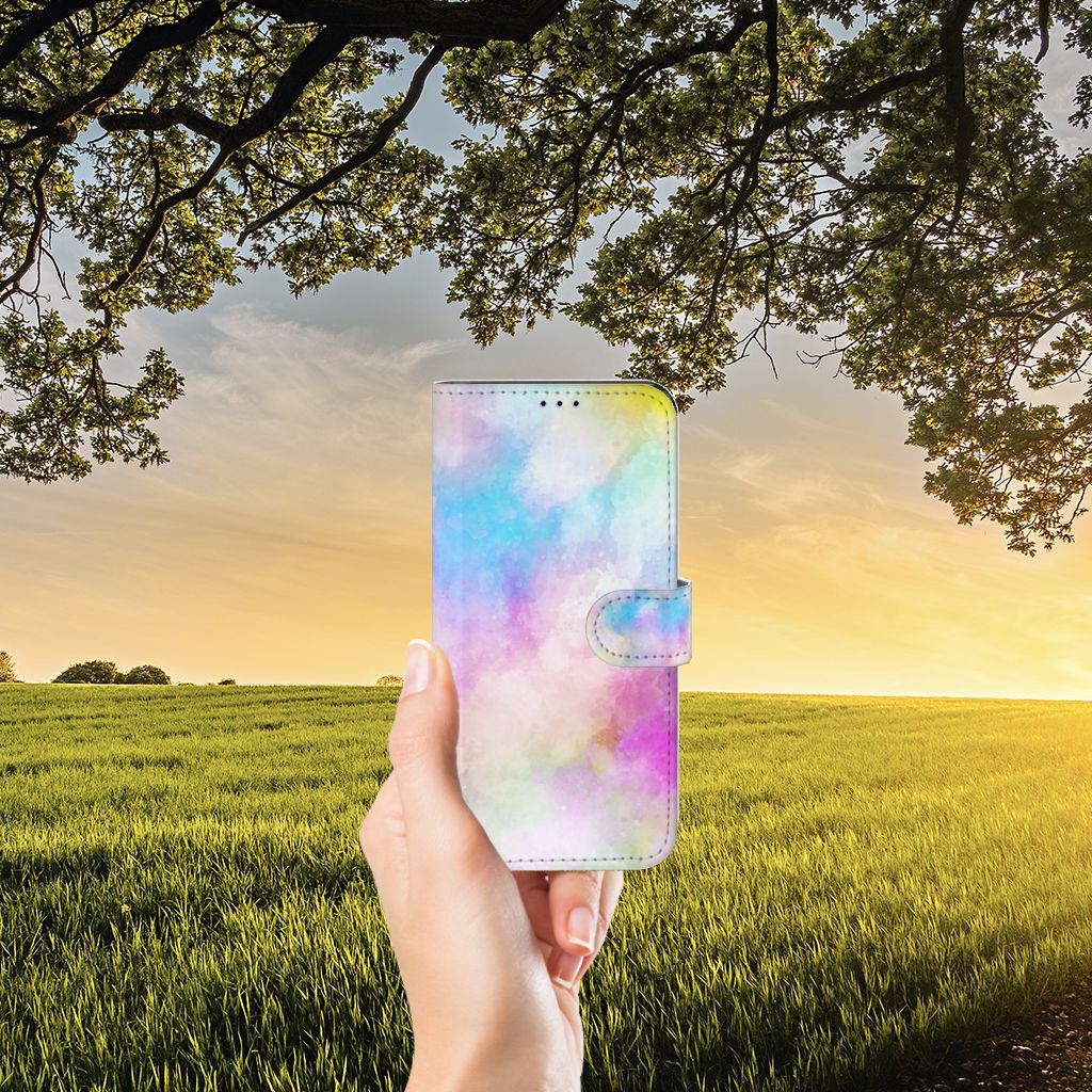 Hoesje OnePlus Nord CE 2 Watercolor Light in hand with colorful watercolor design against sunset background.