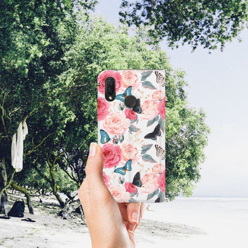 Huawei P Smart Plus Smart Cover Butterfly Roses