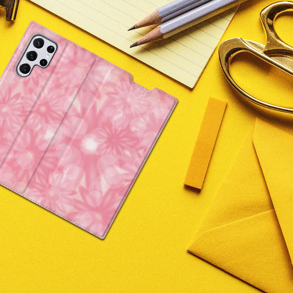 Samsung Galaxy S22 Ultra Smart Cover Spring Flowers - B2C Telecom