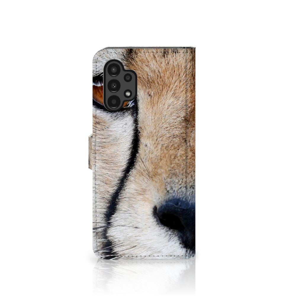 Samsung Galaxy A13 (4G) Telefoonhoesje met Pasjes Cheetah met close-up van cheeta gezicht