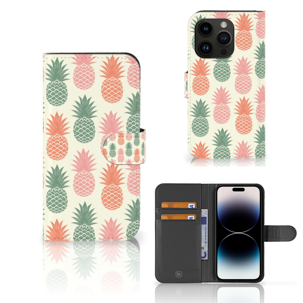 iPhone 15 Pro Book Cover Ananas met vrolijke, kleurrijke ananasprint en ruimte voor pasjes.
