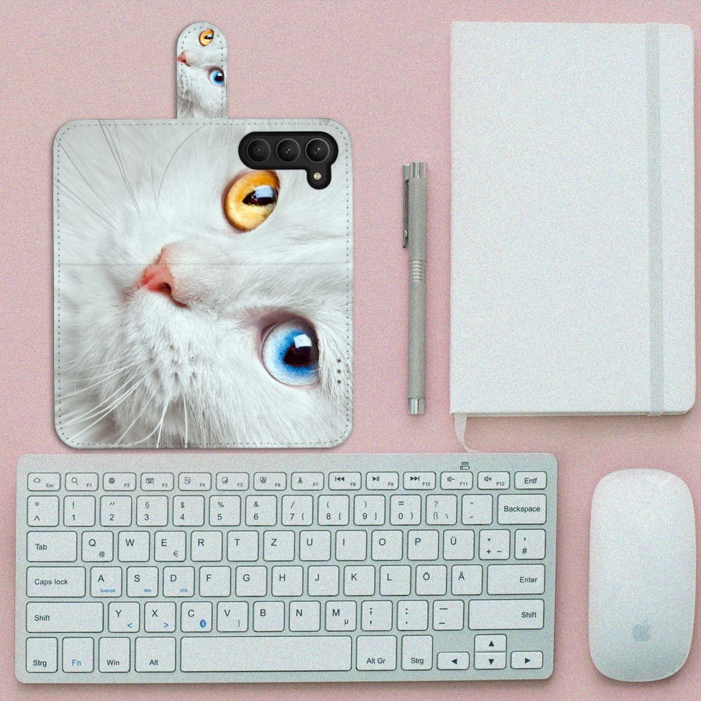 Samsung Galaxy S23 Telefoonhoesje met Pasjes Witte Kat