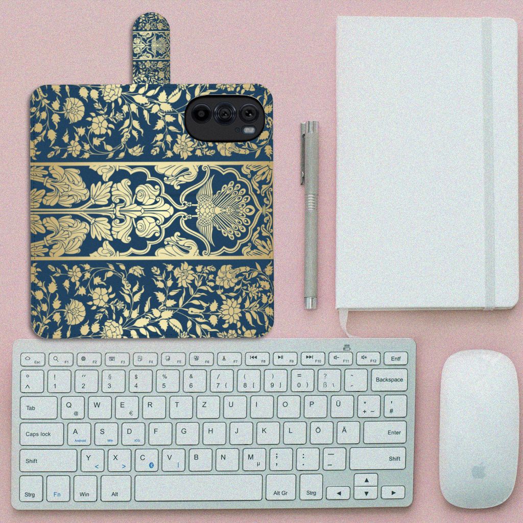 Motorola Edge 30 Pro Hoesje Beige Flowers