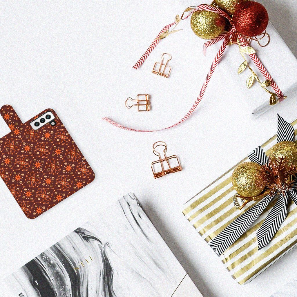 Samsung Galaxy S22 Telefoon Hoesje Batik Brown