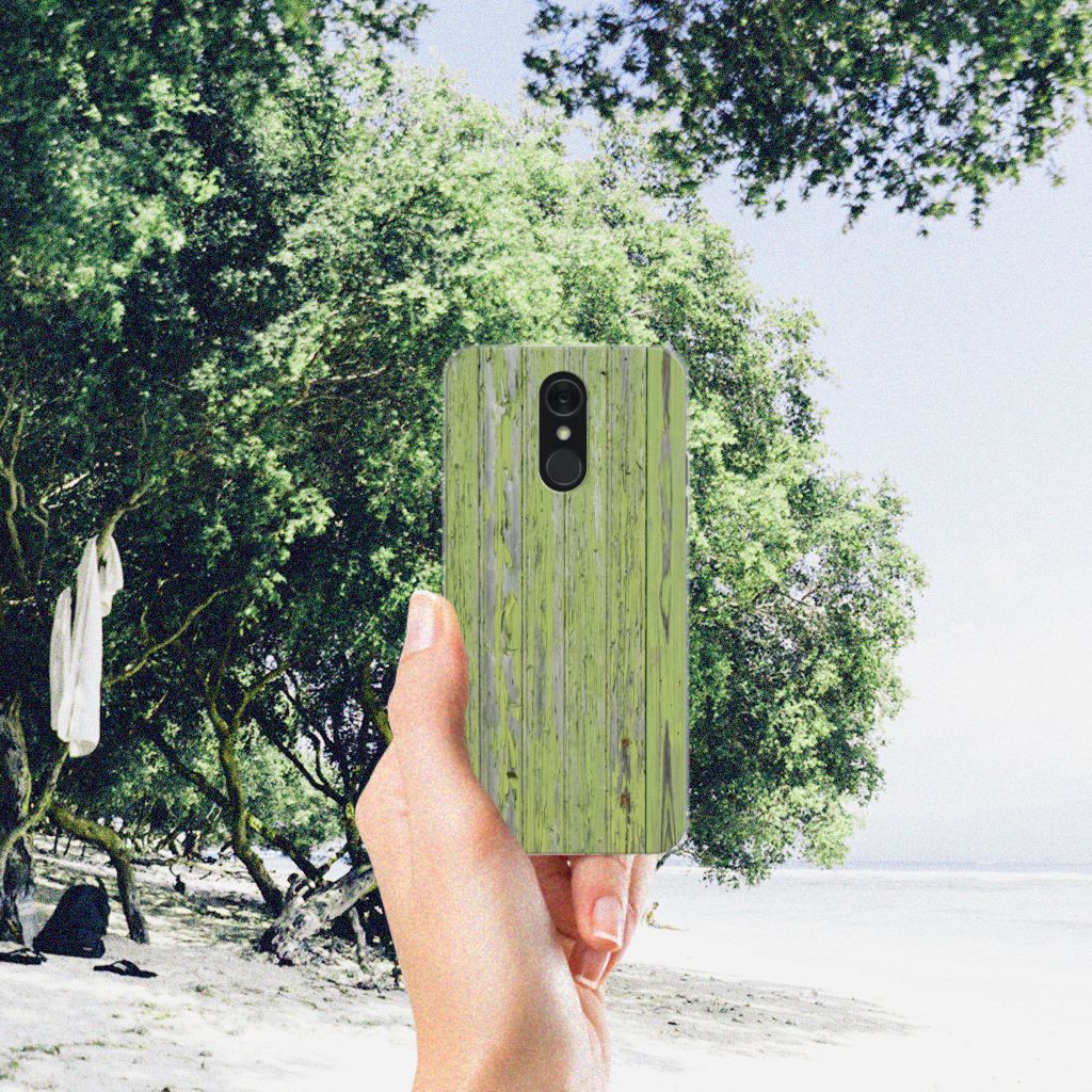 LG Q7 Bumper Hoesje Green Wood