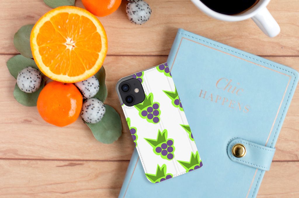 iPhone 12 Mini Flip Style Cover Druiven - B2C Telecom