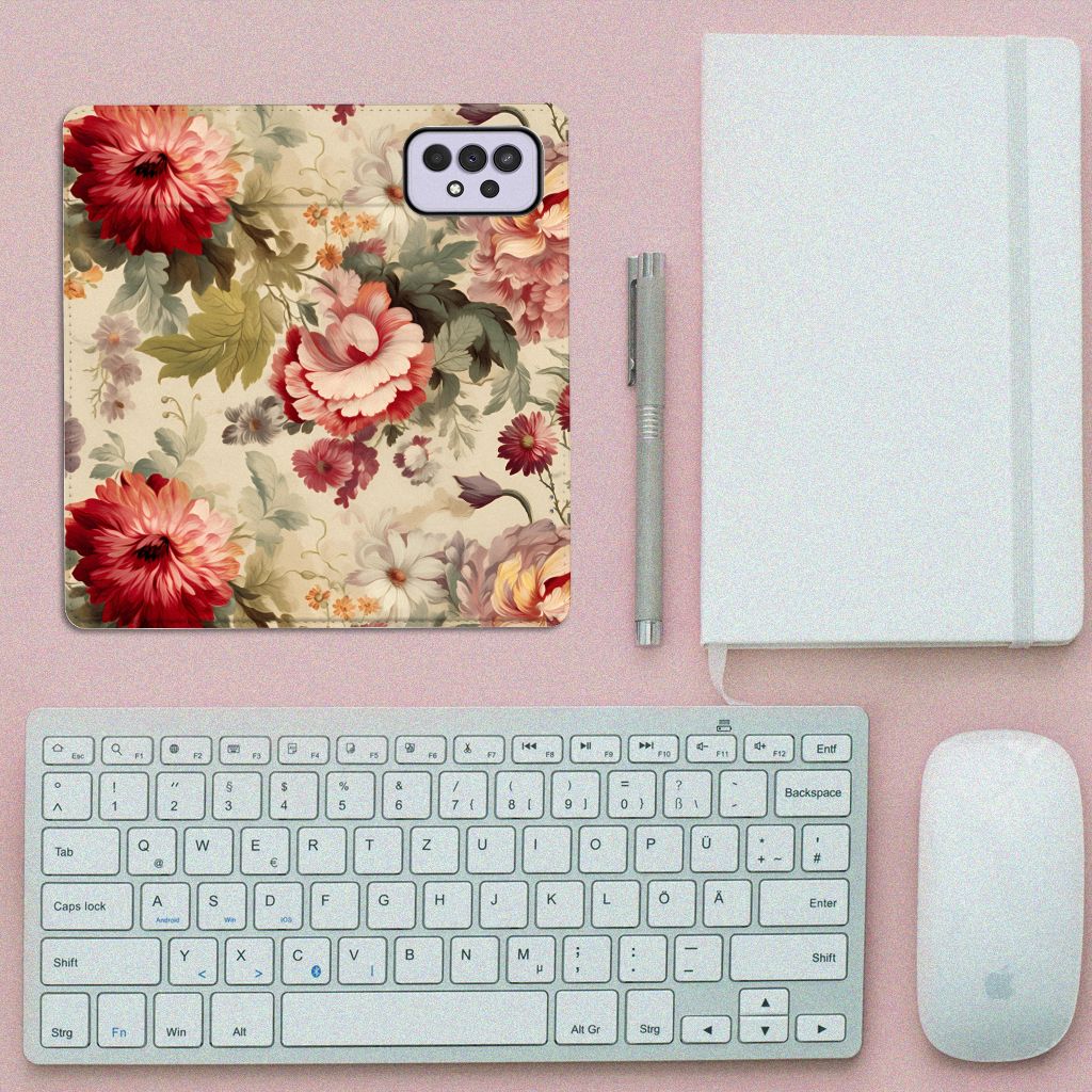 Samsung Galaxy A33 5G Smart Cover Bloemen bovenaanzicht met toetsenbord en notebook.
