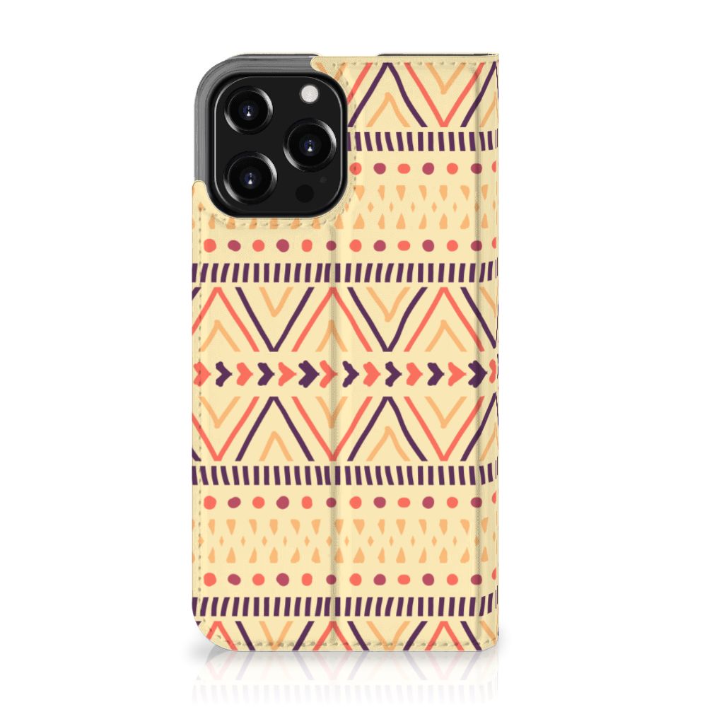 iPhone 13 Pro Max Hoesje met Magneet Aztec Yellow - B2C Telecom
