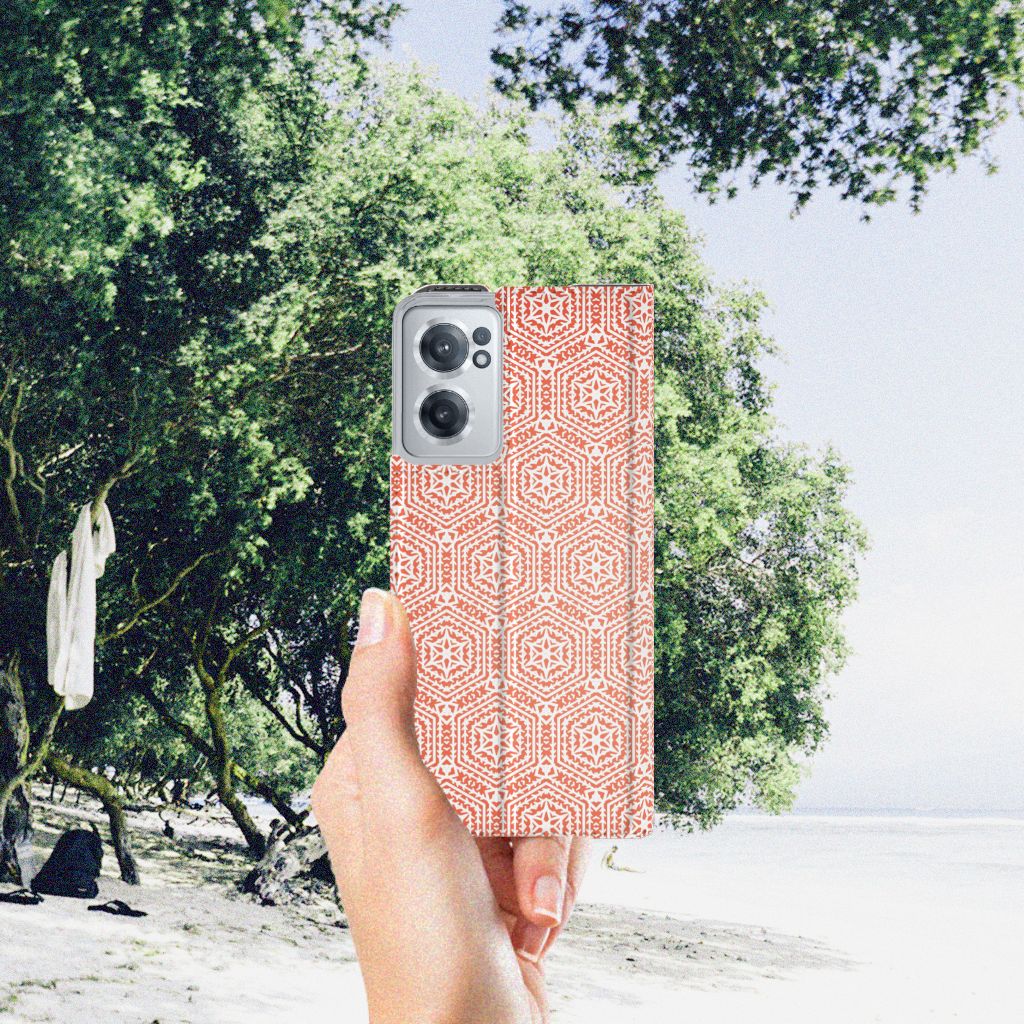 OnePlus Nord CE 2 5G Hoesje met Magneet Pattern Orange - B2C Telecom