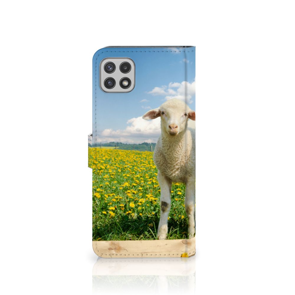 Samsung Galaxy A22 5G Telefoonhoesje met Pasjes Schaap en Lammetje