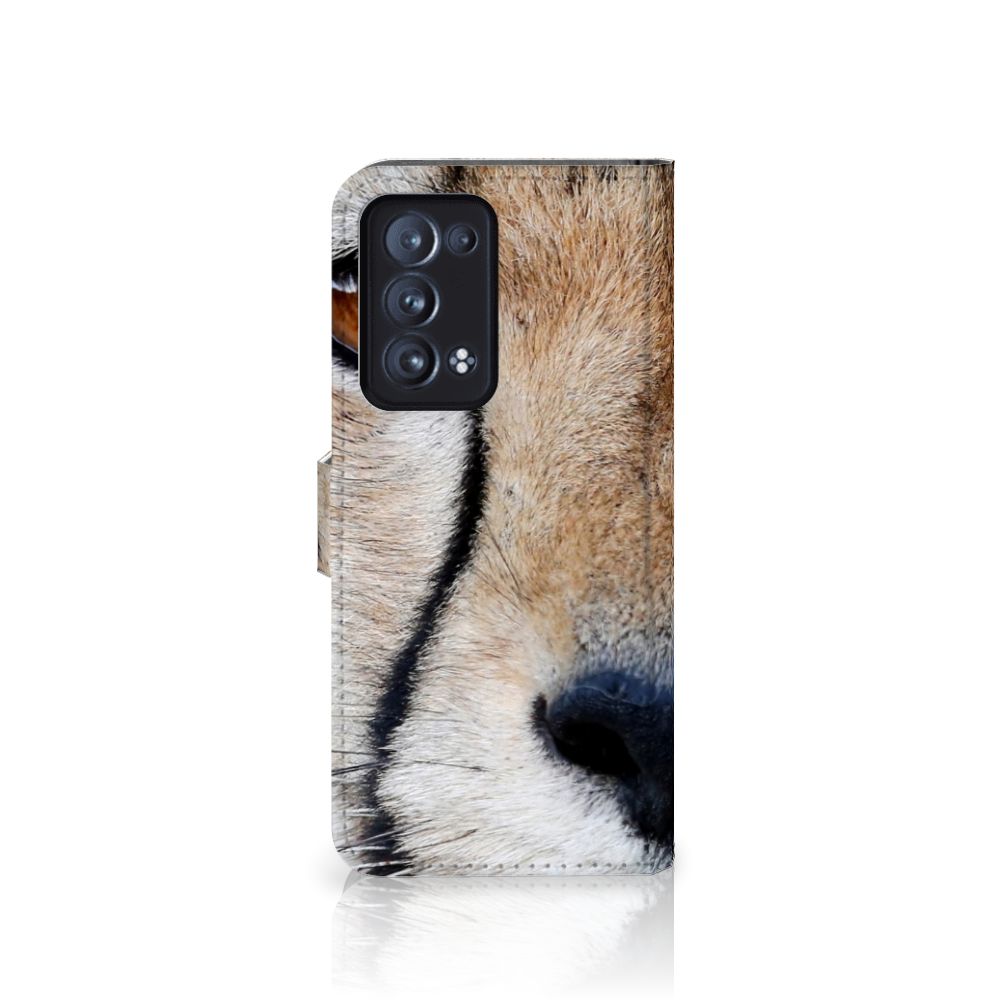 OPPO Reno 6 Pro Plus 5G Telefoonhoesje met Pasjes Cheetah close-up van cheeta gezicht