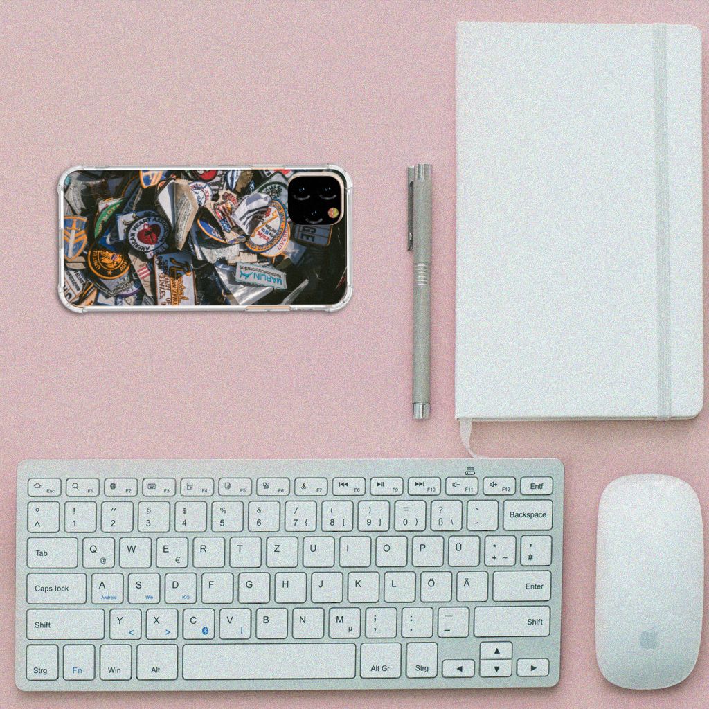 Apple iPhone 11 Pro Max Anti-shock Hoesje met foto Badges