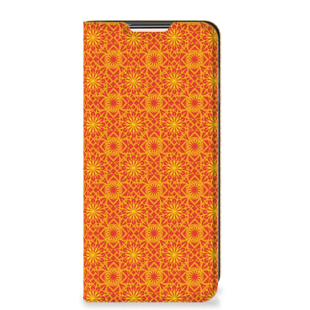 Xiaomi Redmi Note 10/10T 5G | Poco M3 Pro Hoesje met Magneet Batik Oranje