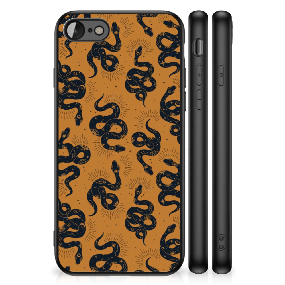 Dierenprint Telefoonhoesje voor iPhone SE 2022 | SE 2020 | 7/8 Snakes met slangenpatroon op oranje achtergrond.