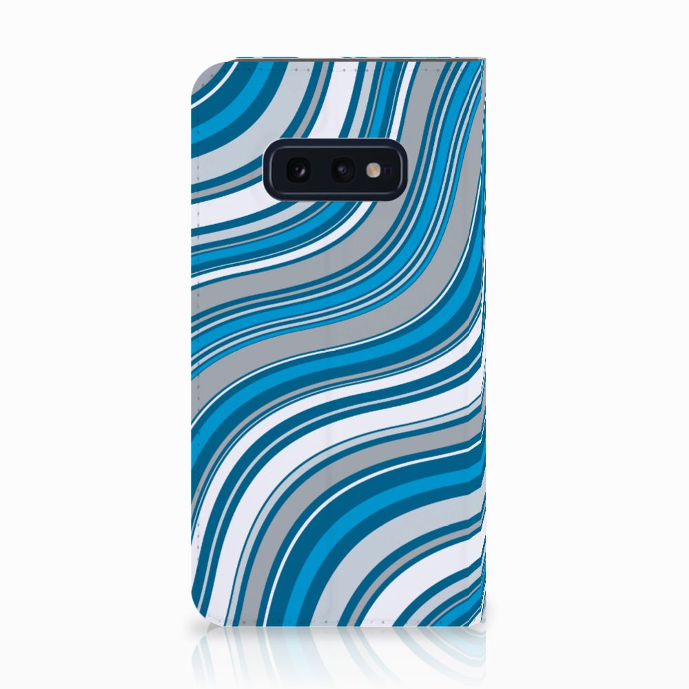 Samsung Galaxy S10e Hoesje met Magneet Waves Blue