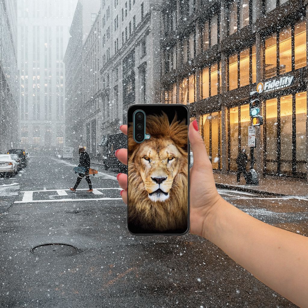 OnePlus Nord CE 5G Dierenprint Telefoonhoesje Leeuw B2C Telecom
