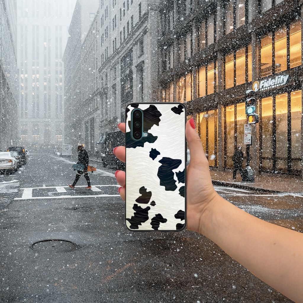 OnePlus Nord CE 5G Dierenprint Telefoonhoesje Koeienvlekken B2C Telecom