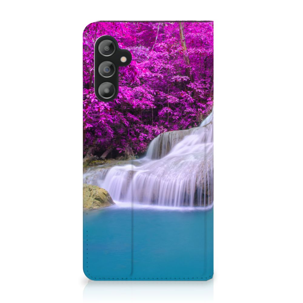 Samsung Galaxy A14 4G Book Cover Waterval met rustgevende waterval en bloemen in paarse kleuren