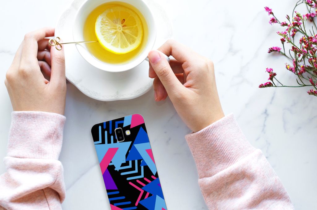 Samsung Galaxy J6 Plus (2018) TPU Hoesje Funky Triangle