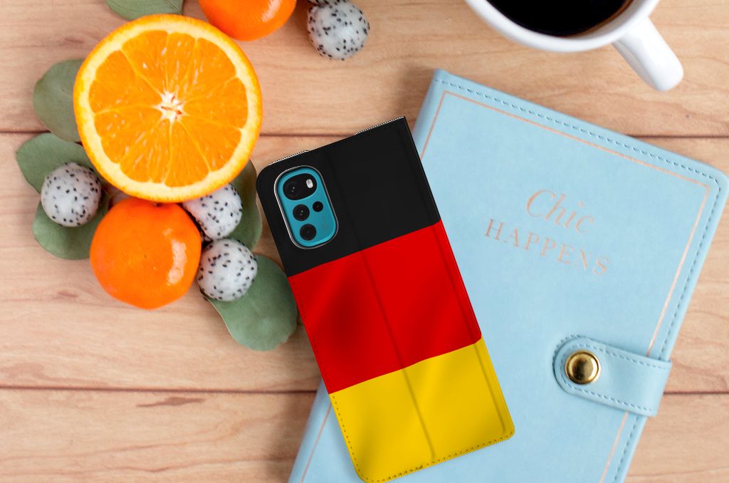 Motorola Moto G22 Standcase Duitsland - B2C Telecom