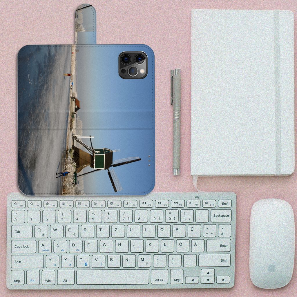 Apple iPhone 12 Pro Max Flip Cover Schaatsers