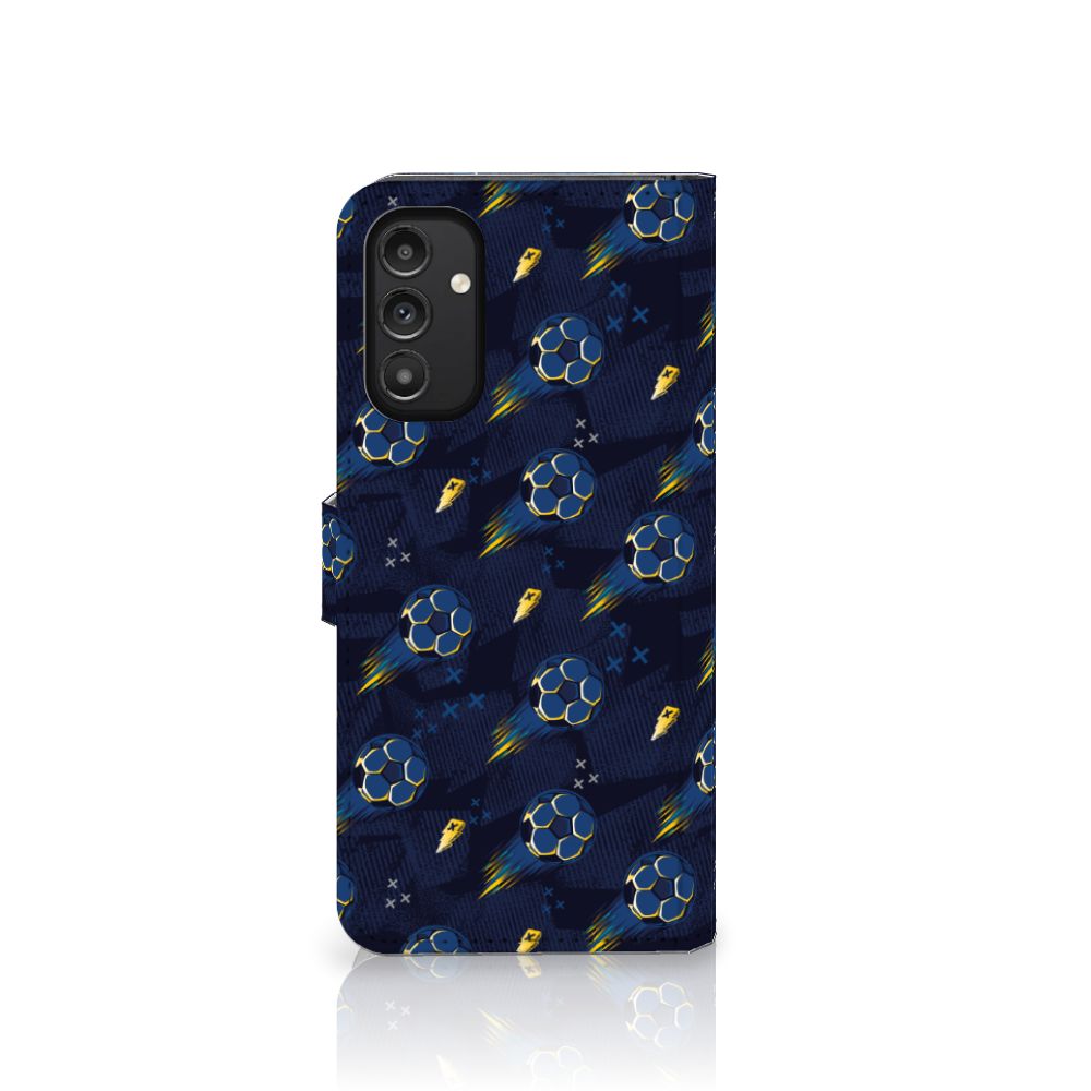 Telefoon Hoesje voor Samsung Galaxy A14 4G Voetbal met voetbaldessin op een donkerblauwe achtergrond.