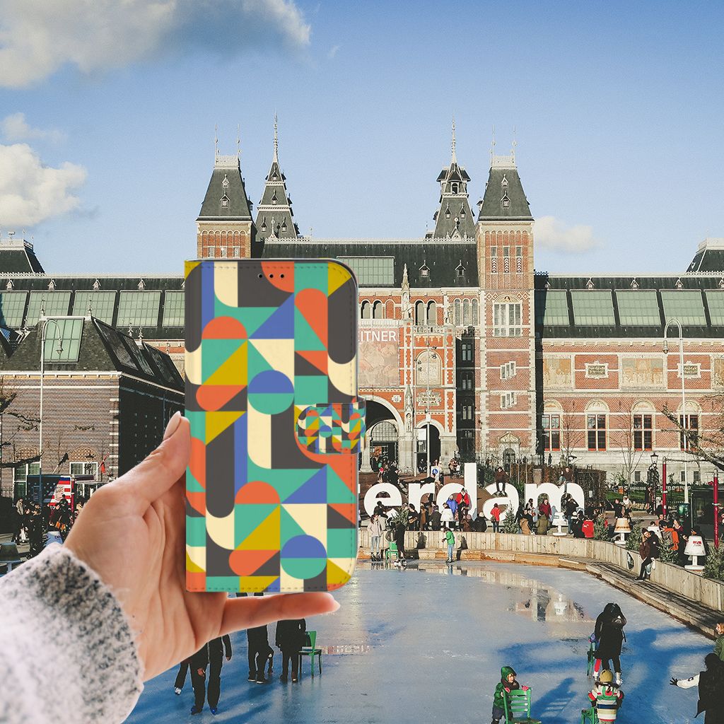 iPhone 13 Pro Max Telefoon Hoesje Funky Retro met kleurrijk design voor optimale bescherming in Amsterdam.