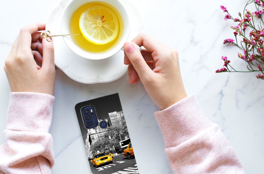 Motorola Moto G60s Book Cover New York Taxi - B2C Telecom
