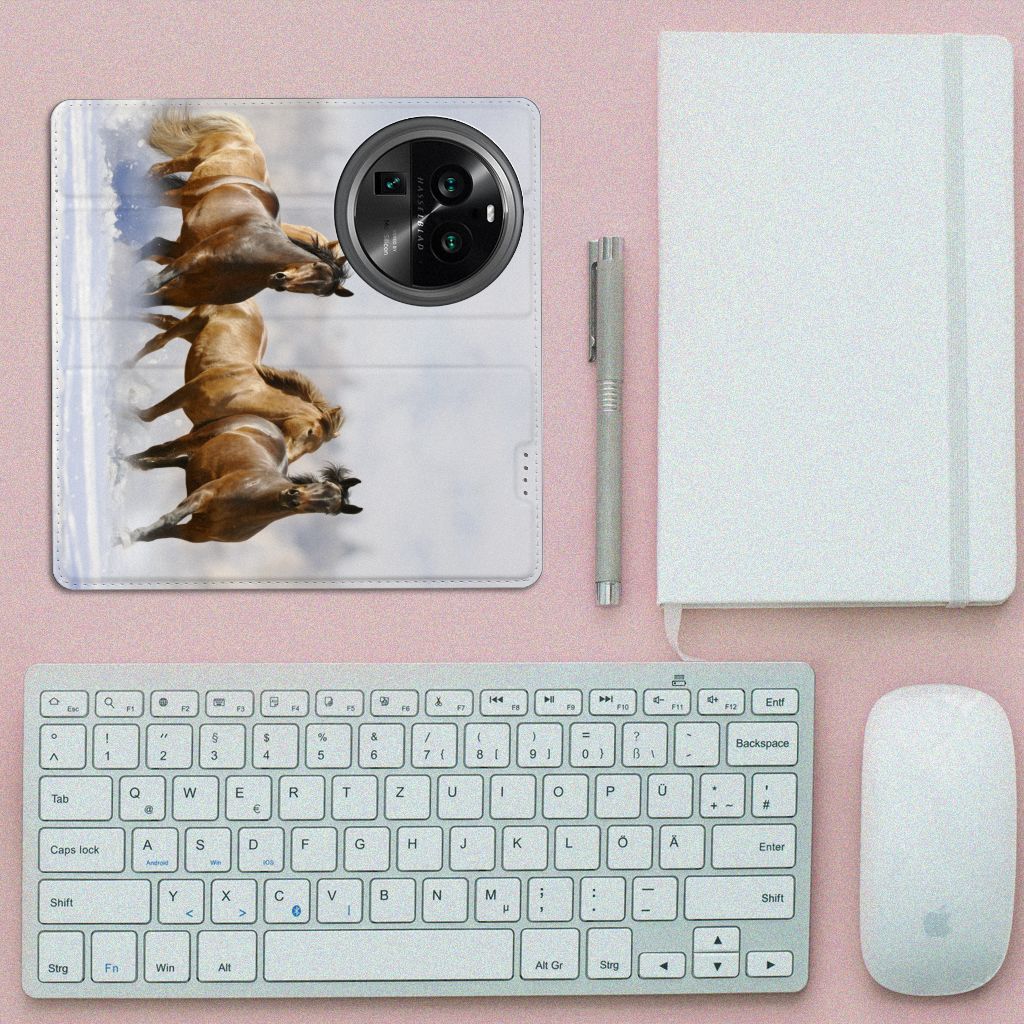 OPPO X6 Pro Hoesje maken Paarden met stijlvol ontwerp van rennende paarden en moderne accessoires.