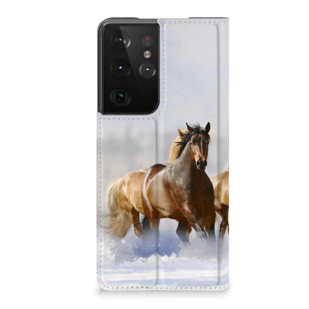 Samsung Galaxy S21 Ultra Hoesje maken Paarden met afbeelding van drie rennende paarden op een fraaie achtergrond.