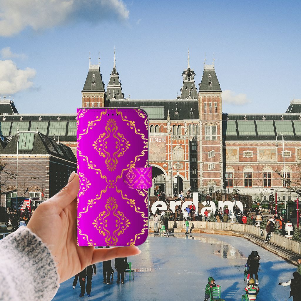 Wallet Case iPhone 13 Pro Max Barok Roze met prachtig ontwerp in Amsterdam achtergrond 🌷.