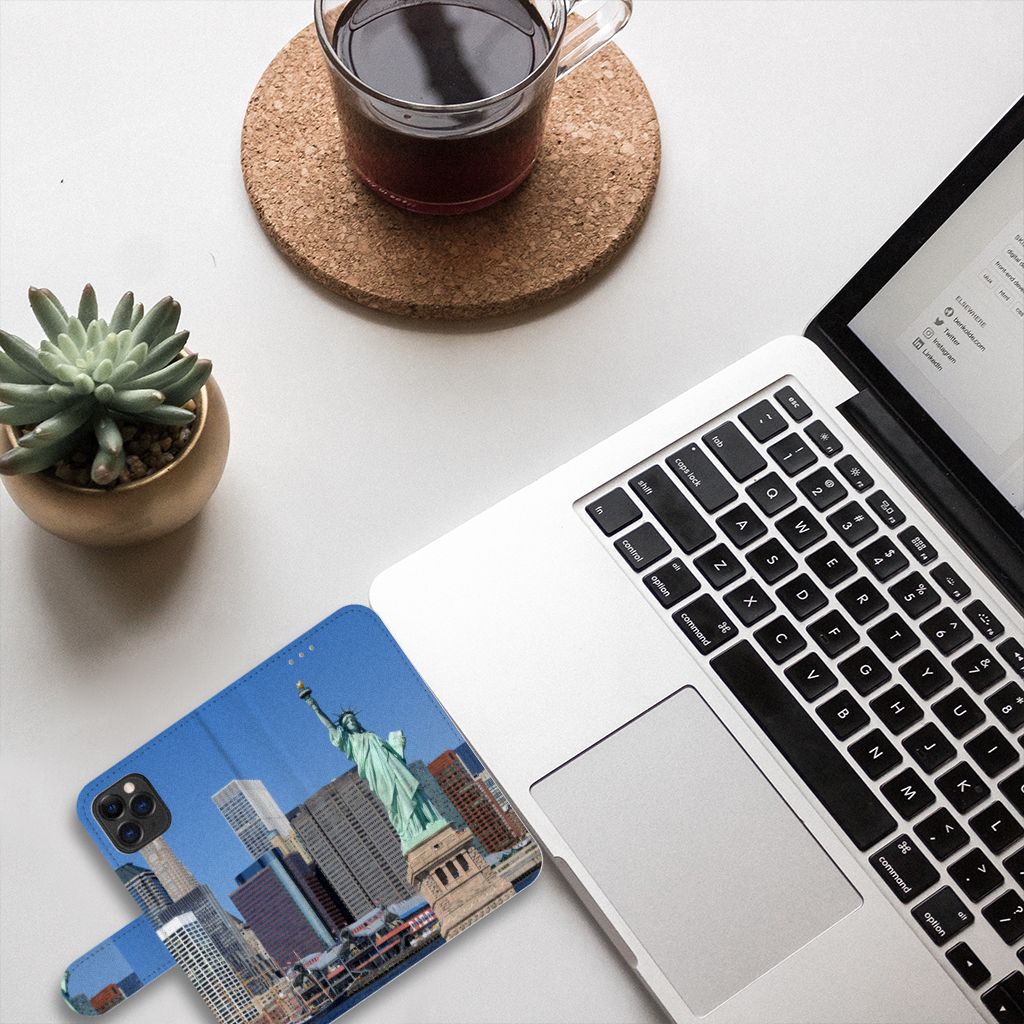 Apple iPhone 11 Pro Flip Cover Vrijheidsbeeld