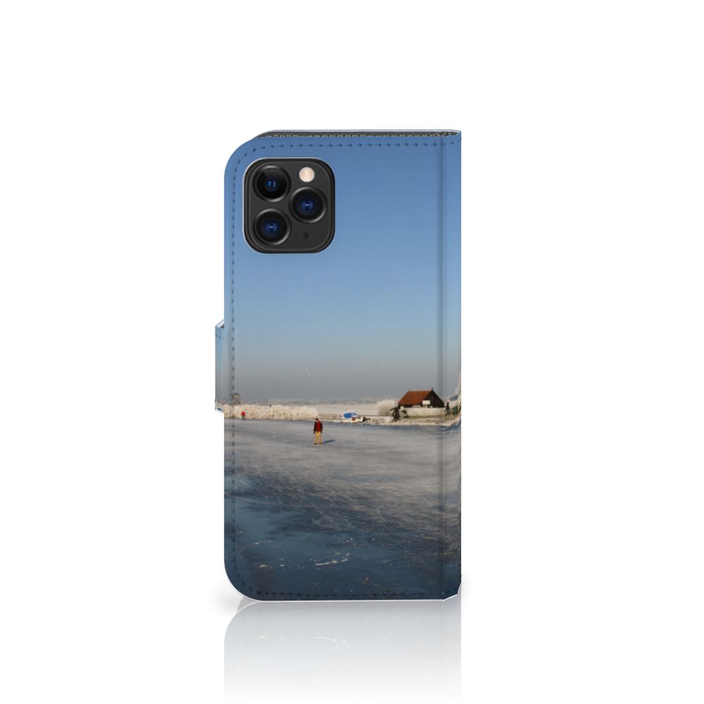 Apple iPhone 11 Pro Flip Cover Schaatsers